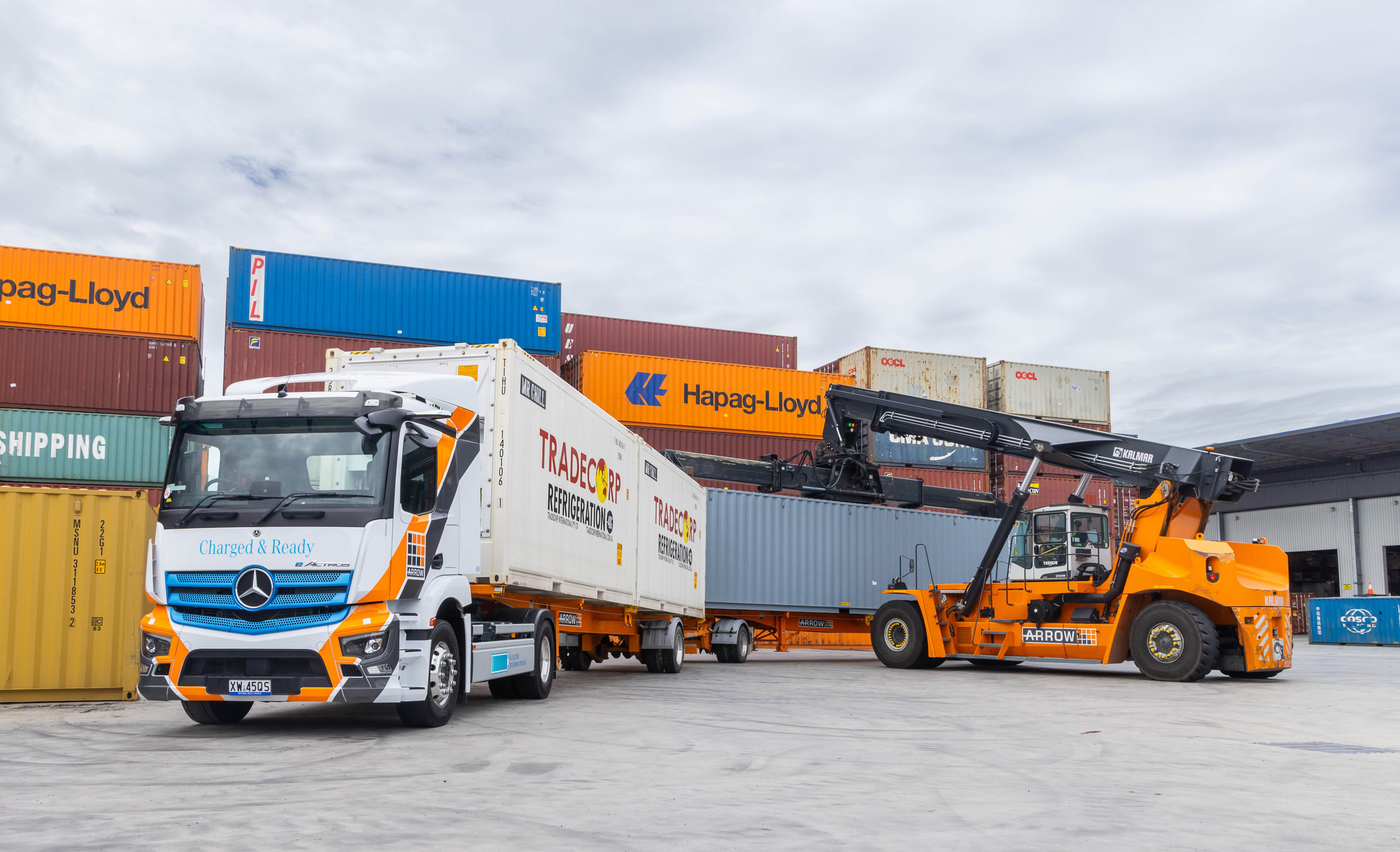 Arrow Transport starts electric Mercedes-Benz solar port trial in Brisbane