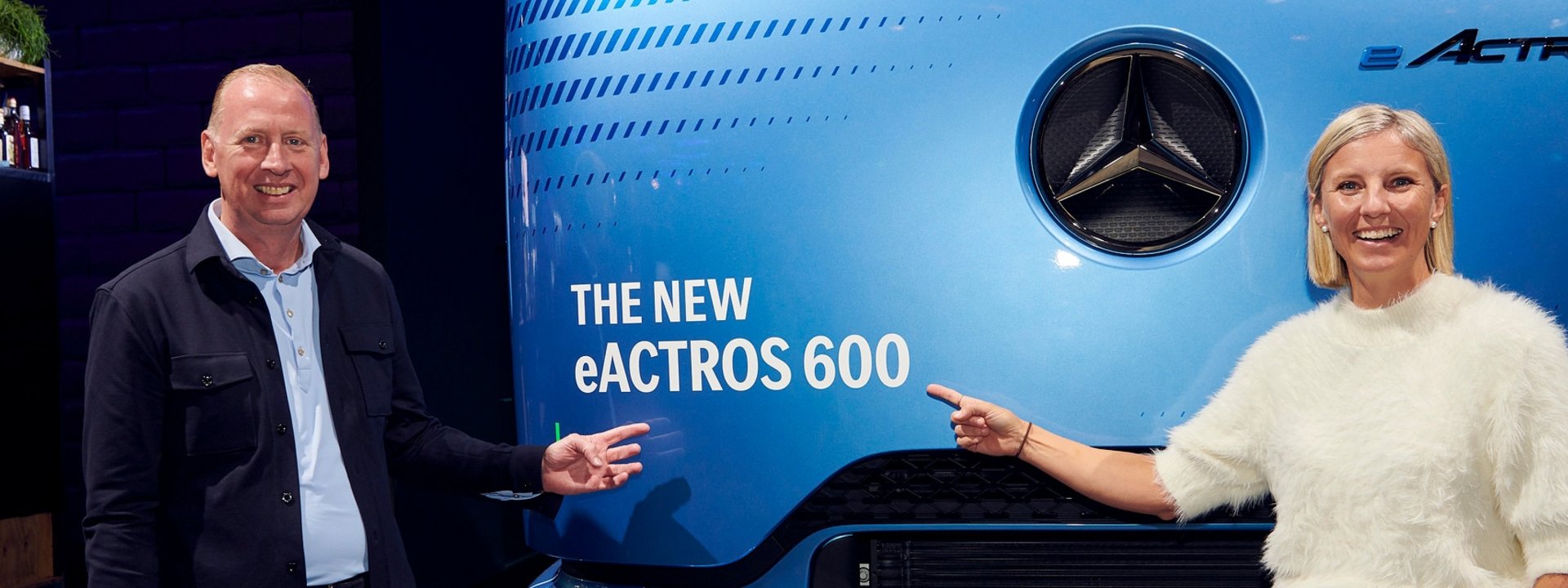 Simon Loos orders 75 Mercedes-Benz eActros 600