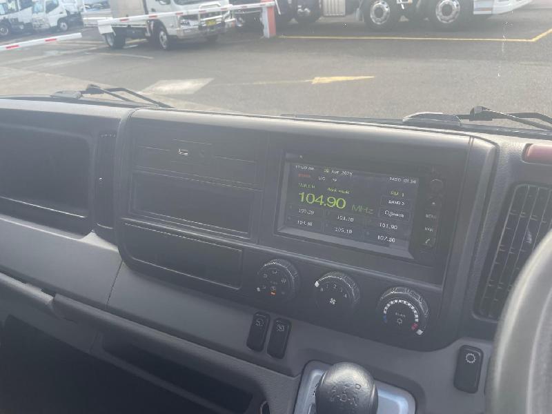 2019 Fuso Canter 815 