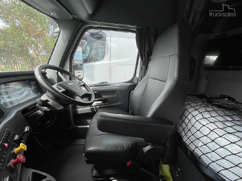 2023 Freightliner Cascadia 116 