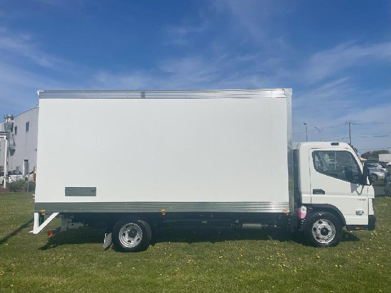2024 Fuso Canter 815 