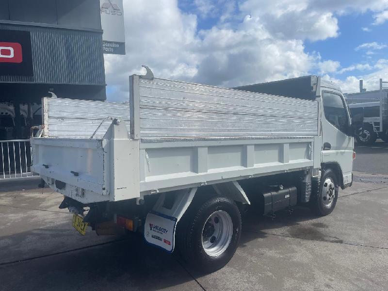 2019 Fuso Canter 615 