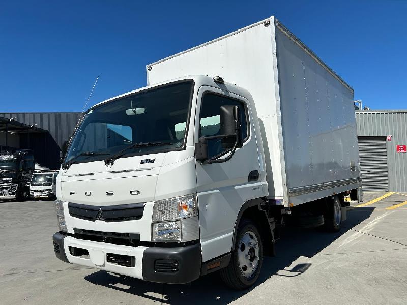 2018 Fuso CANTER 515 