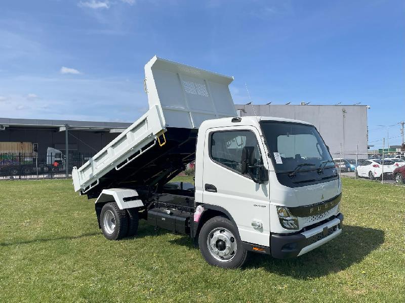 2024 Fuso Canter 815 