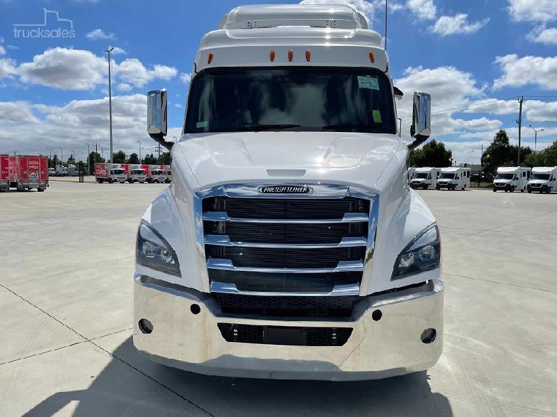 2023 Freightliner Cascadia 116 