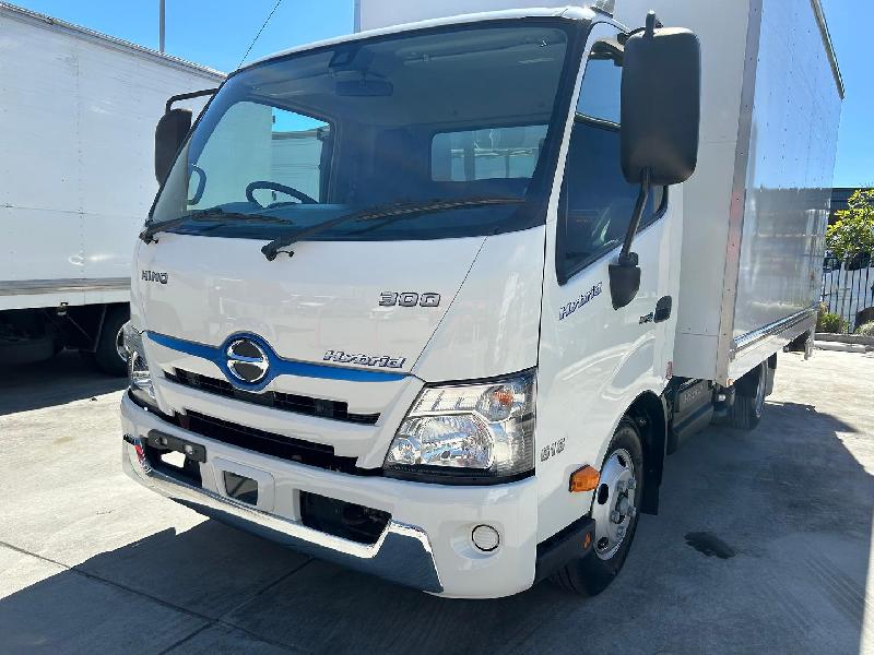 2022 Hino 300 616 Hybrid 