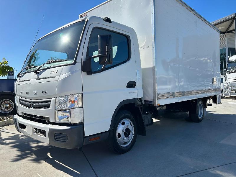 2018 Fuso Canter 515 