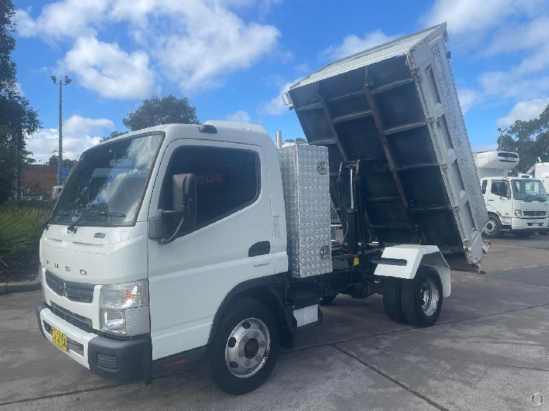 2019 Fuso Canter 815 