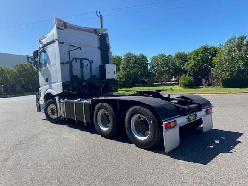 2018 Mercedes-Benz Actros 2763LS 