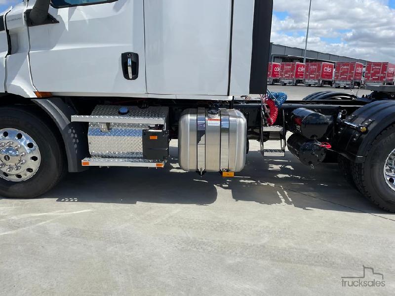 2023 Freightliner Cascadia 116 