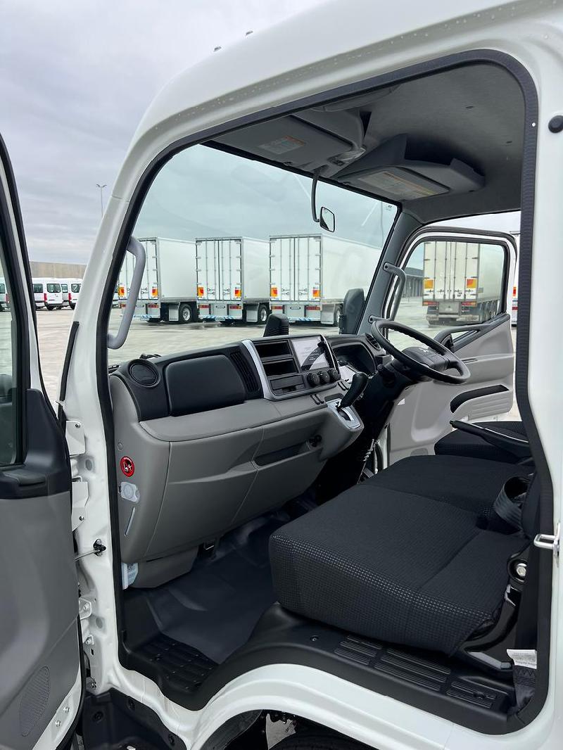 2024 Fuso Canter 515 Alloy 