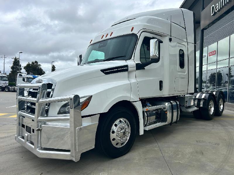 2020 Freightliner Cascadia 