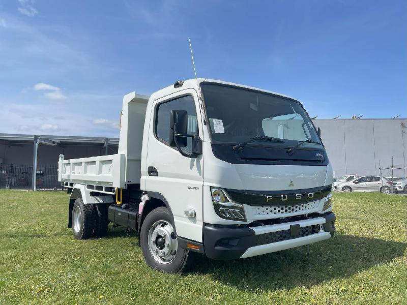 2024 Fuso Canter 815 