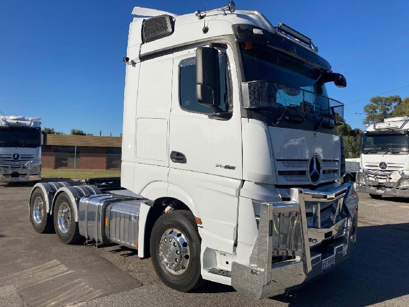 2021 Mercedes-Benz Actros 2658