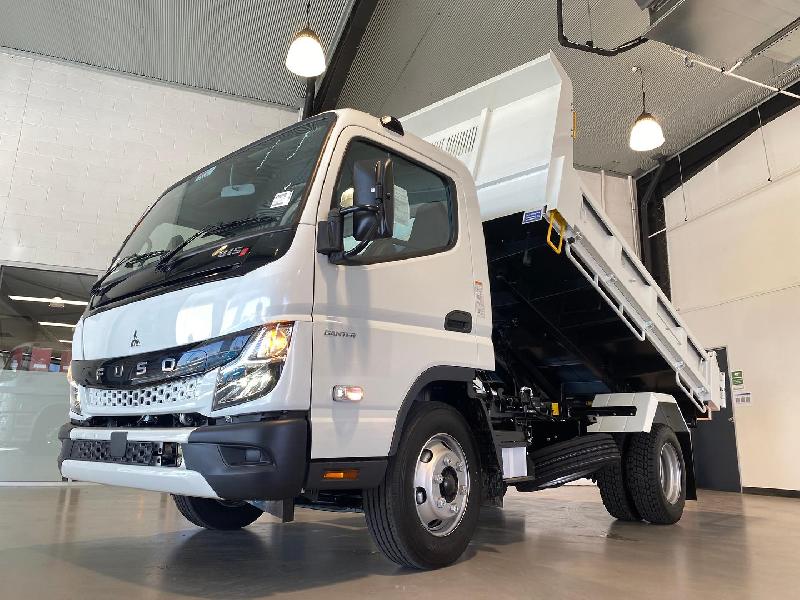 2024 Fuso Canter 815 