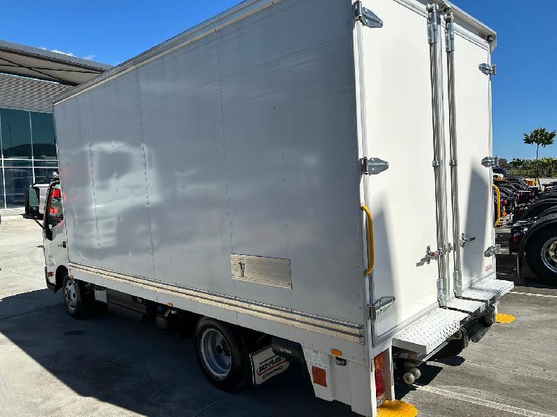 2022 Hino 300 616 Hybrid 