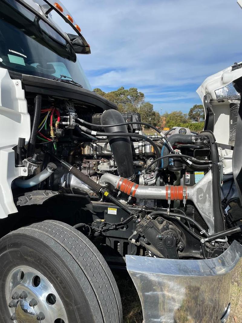 2024 Freightliner Cascadia 126 
