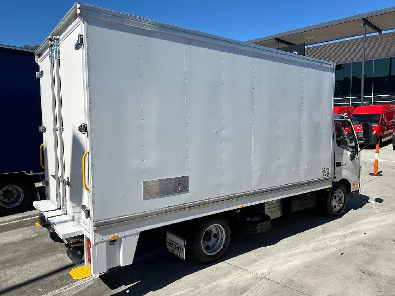 2022 Hino 300 616 Hybrid 