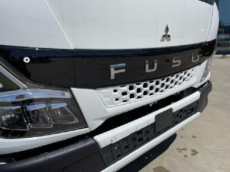 2024 Fuso Canter 515 