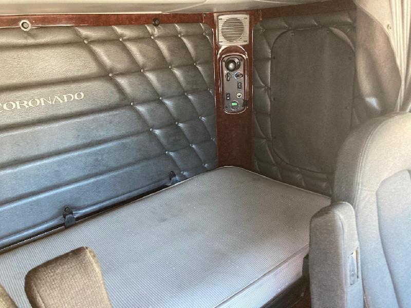 2012 Freightliner Coronado 122 