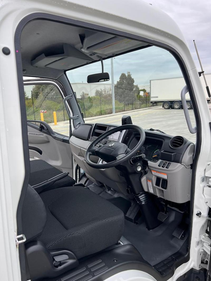 2024 Fuso Canter 515 Alloy 