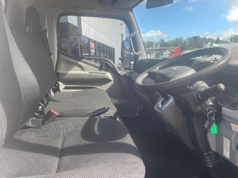 2019 Fuso Canter 815 
