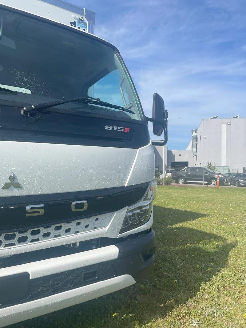 2024 Fuso Canter 815 