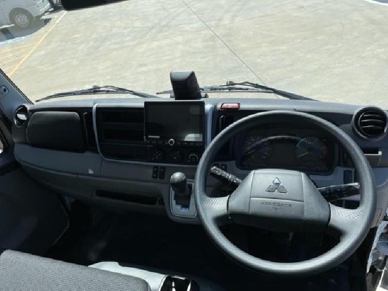 2024 Fuso Canter 515 