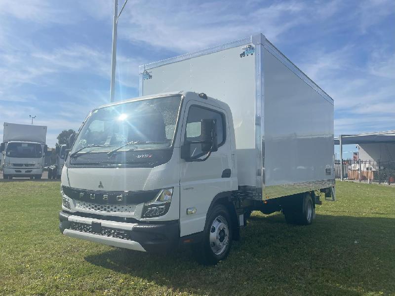 2024 Fuso Canter 815 