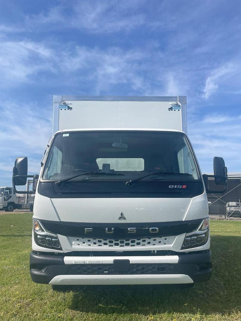 2024 Fuso Canter 815 