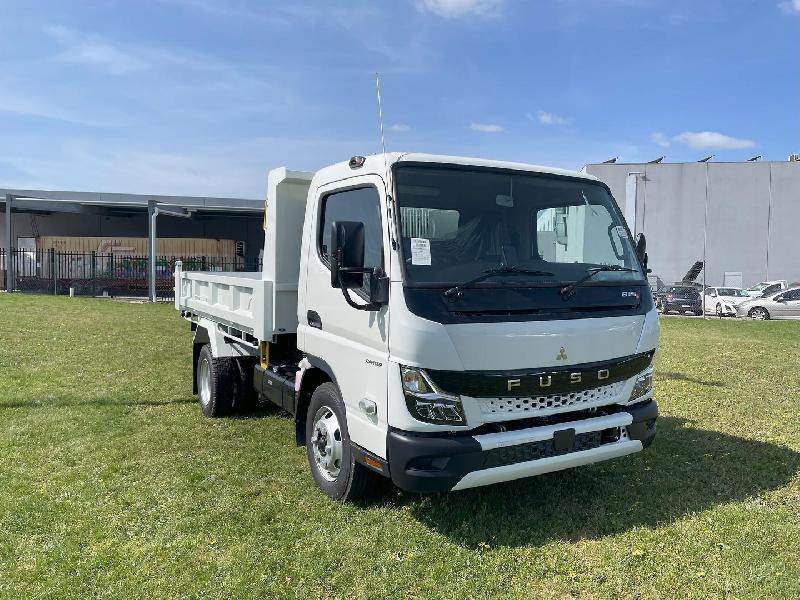 2024 Fuso Canter 815 