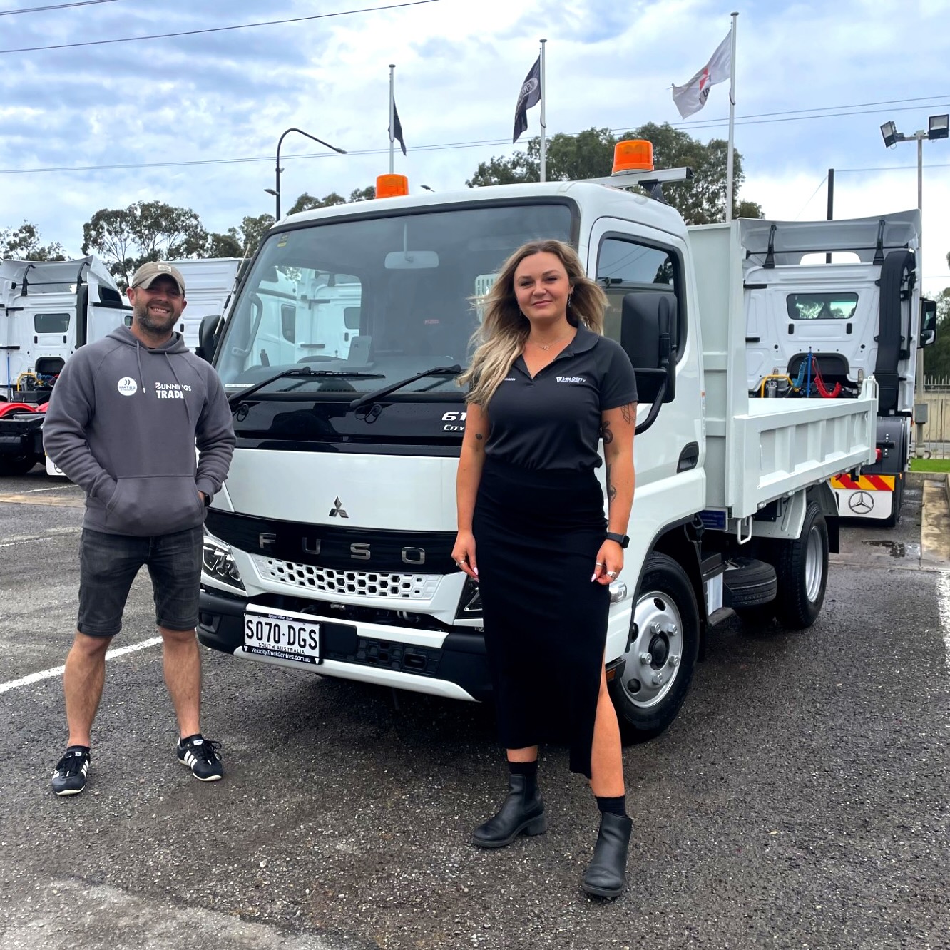 Congratulations to Dominik Nicieja on taking delivery of his new 2025 Built Ready Fuso Canter 615 Tipper