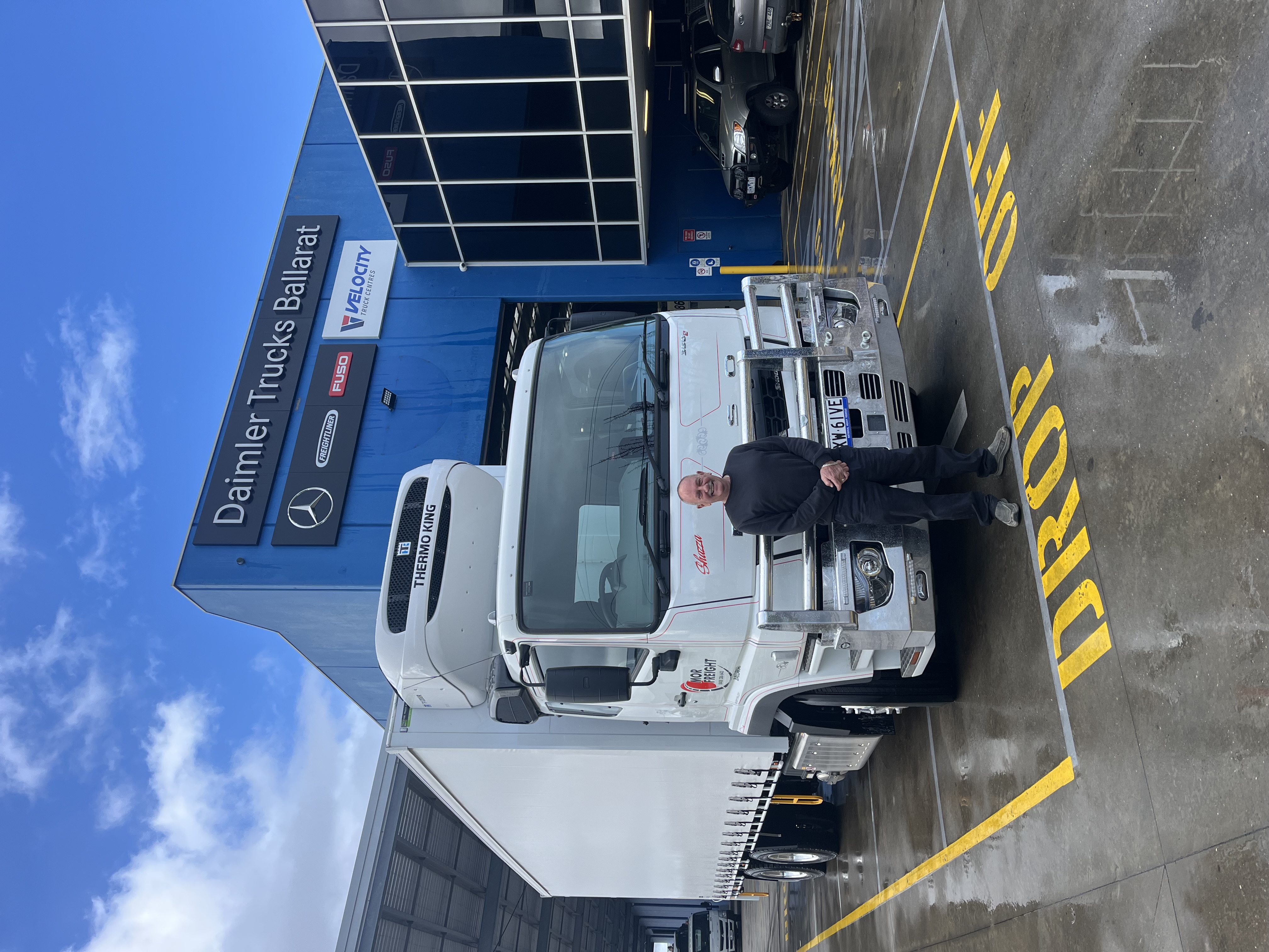 Mor Freight has taken delivery of his second FUSO Shogun 360 Refrigerated Curtain Sider.