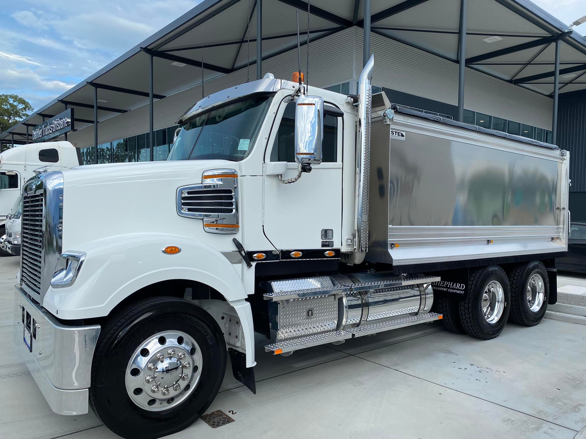 Freightliner Tipper