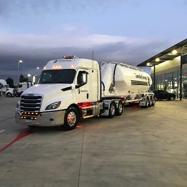 Freightliner 116 Cascadia