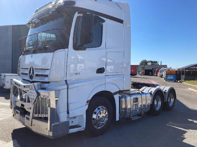 2021 Mercedes-Benz Actros 2658 