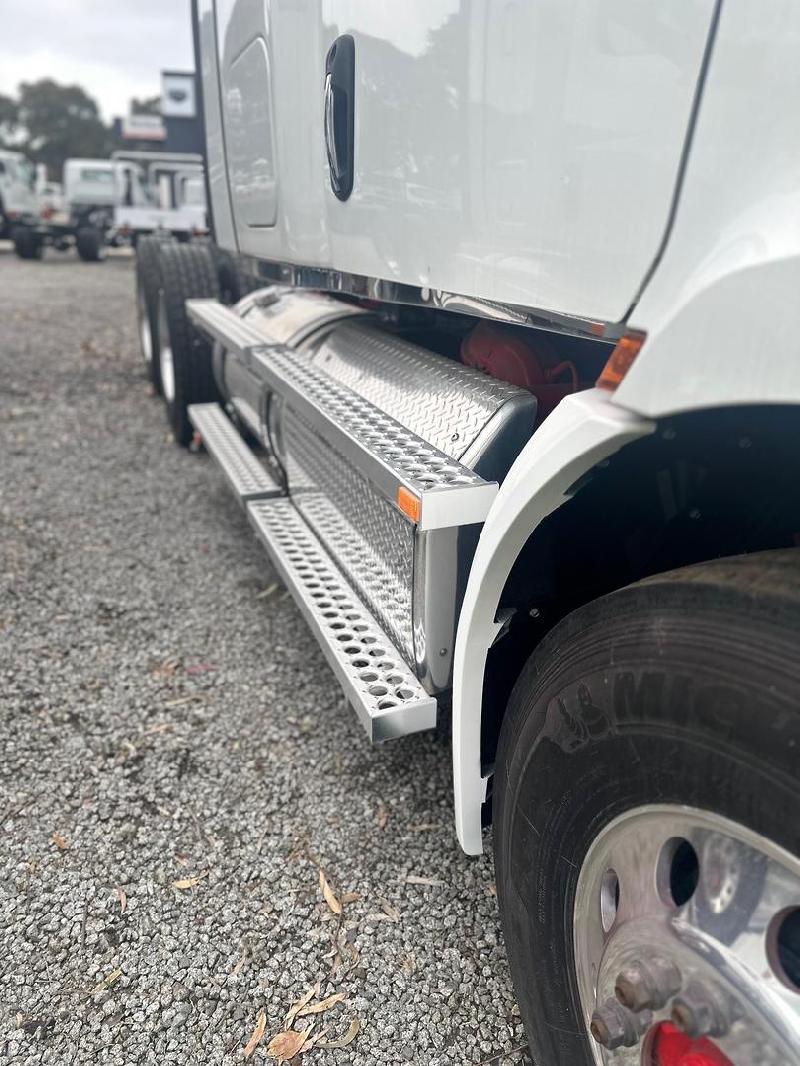 2024 Freightliner Cascadia 116 Freightliner Cascadia 116 