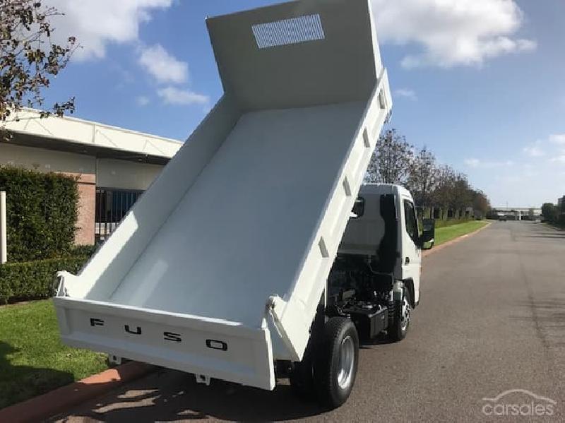 2023 Fuso Canter 615 