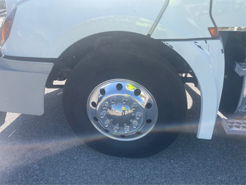 2021 Freightliner Cascadia 126 145000kg GCM 60 inch sleeper Double bunks 