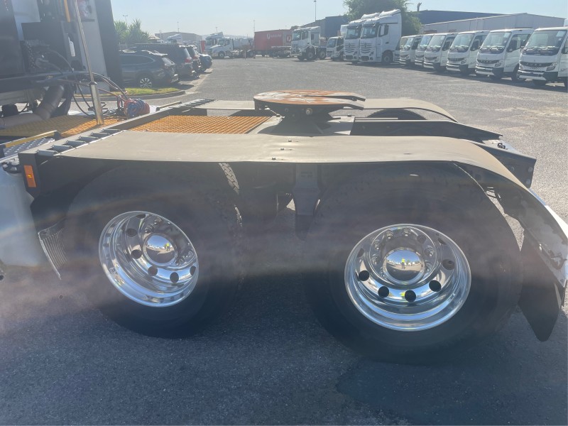 2021 Freightliner Cascadia 126 145000kg GCM 60 inch sleeper Double bunks 