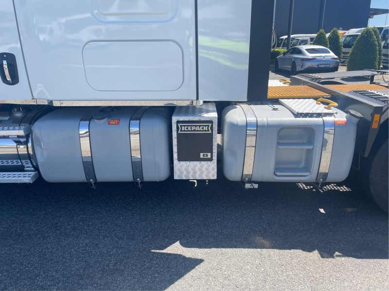 2022 Freightliner Cascadia 126 2022 FREIGHTLINER 126 CASCADIA PRIME MOVER 