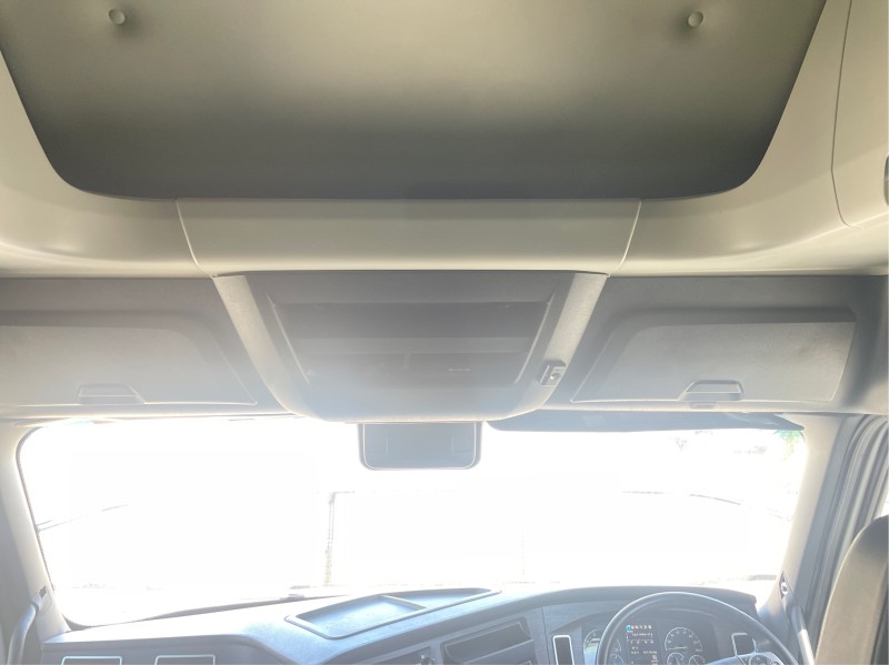 2022 Freightliner Cascadia 126 2022 FREIGHTLINER 126 CASCADIA PRIME MOVER 