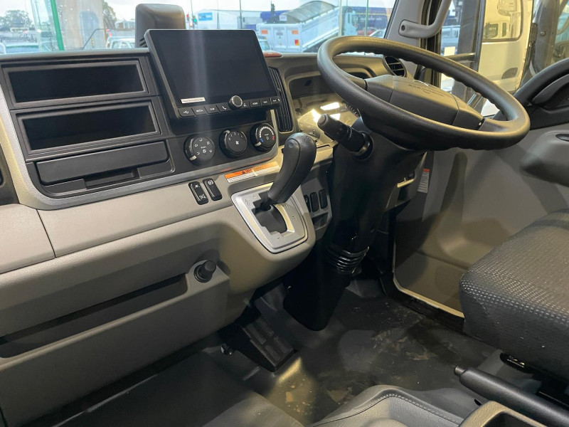 2026 Fuso Canter 815 AMT Crew Cab Alloy Tray 