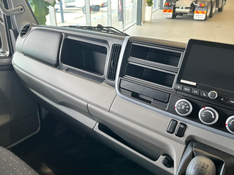 2026 Fuso Canter 4x4 CAB CHASSIS 