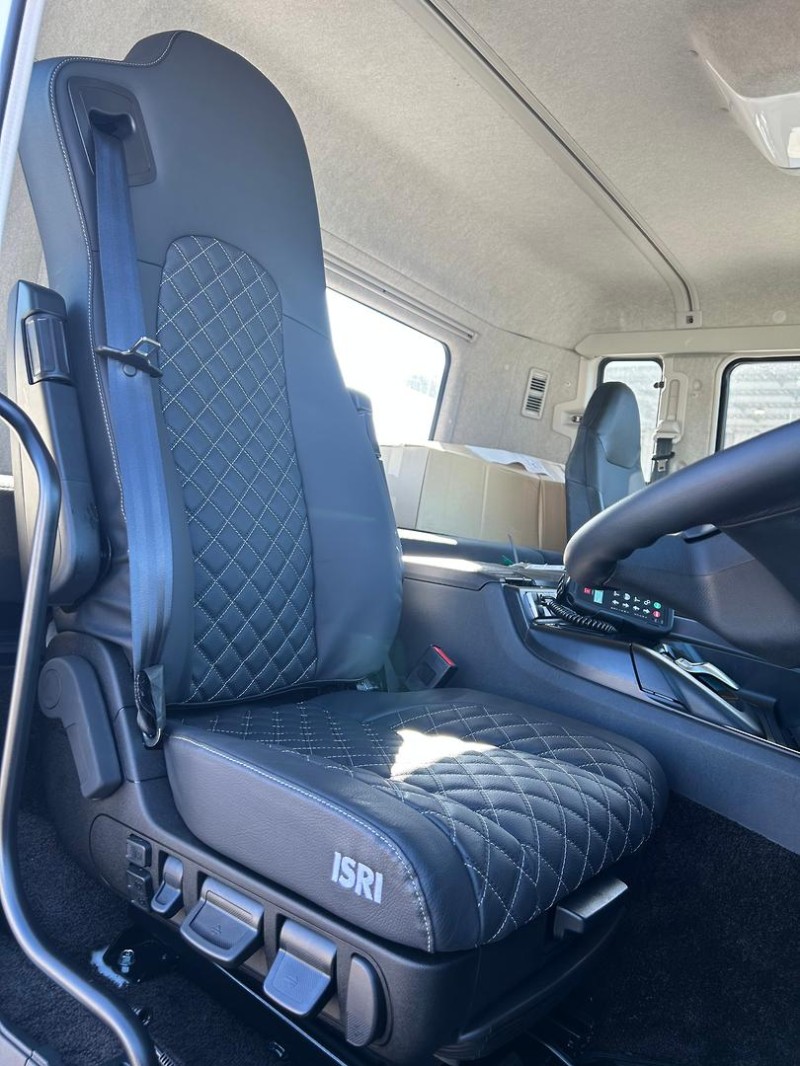 Velocity Truck Centers Australia