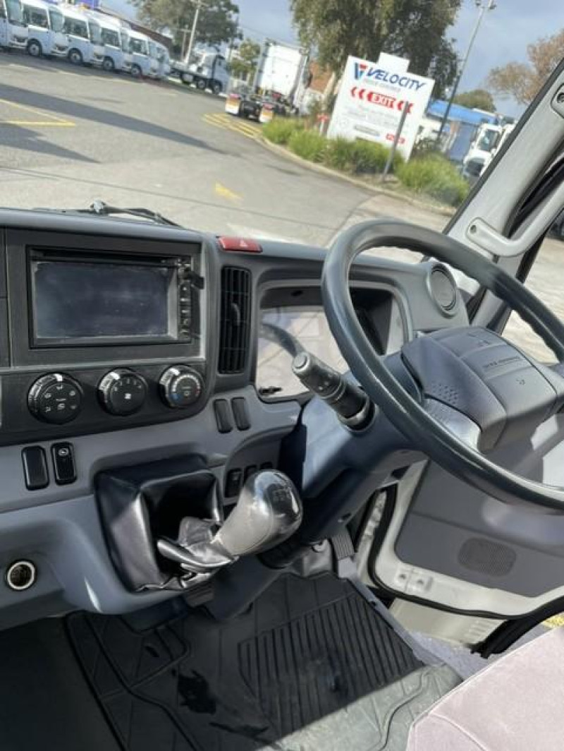 2015 Fuso Canter 515 
