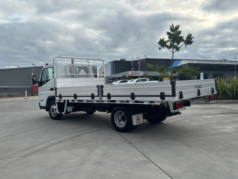 2025 Fuso Canter 615 