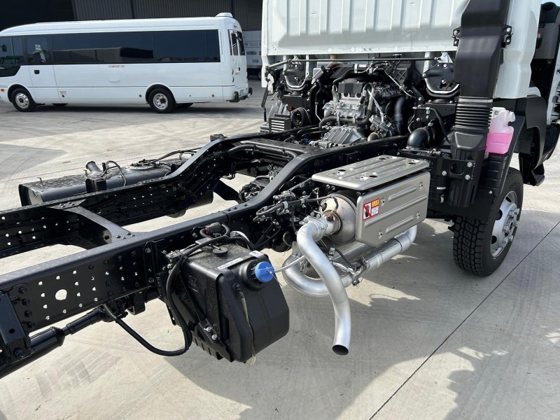 2026 Fuso Canter 4x4 4x4 CANTER IN STOCK READY FOR CUSTOM BODY 
