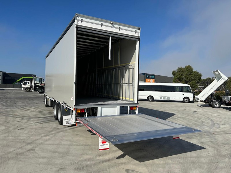 2024 Fuso Fighter 2427 14 Pallet Curtainsider 