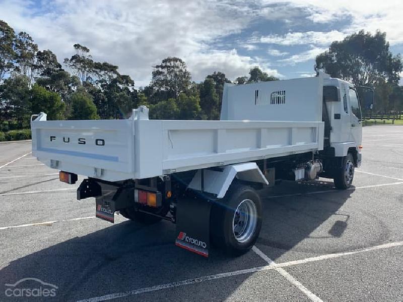 2024 Fuso Fighter 1124 MANUAL Tipper White